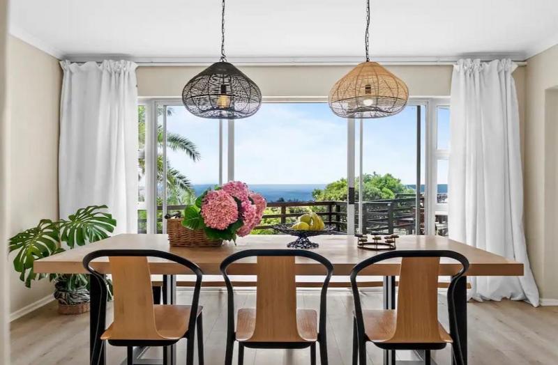 5 Bedroom Property for Sale in Llandudno Western Cape